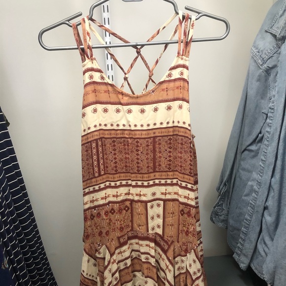 Dresses & Skirts - Patterned Dress